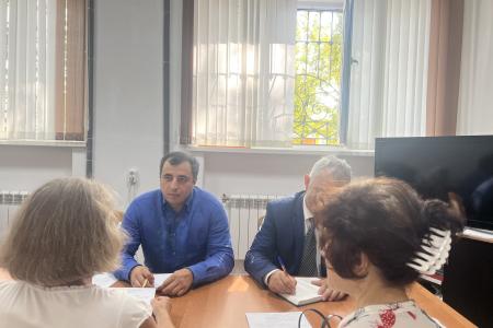 В общественной приёмной Анатолия Бифова в Черкесске прошёл очередной приём граждан
