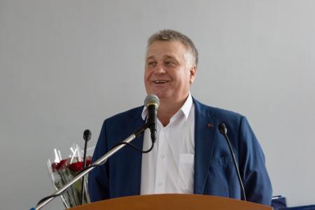 Коммунисты поздравили воронежских самолетостроителей