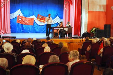 Свердловская область. Александр Ивачев провел встречу с жителями Артемовского