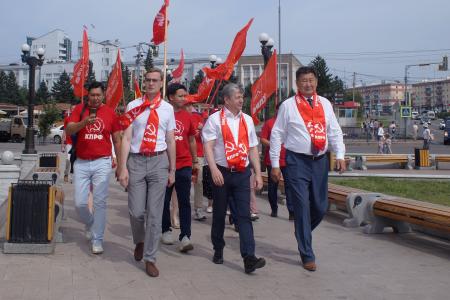 Республика Бурятия: Красные в городе!