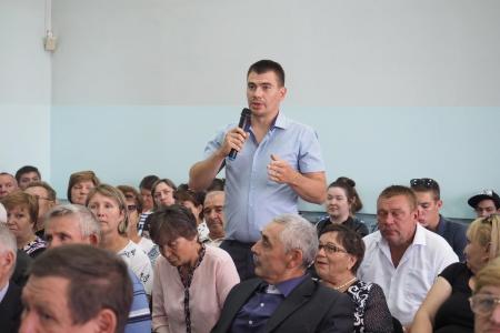 Свердловская область. Александр Ивачёв встретился с жителями Красноуфимска