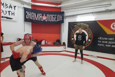 Алтайский край. В Барнауле прошел спортивный турнир "Знамя Победы"