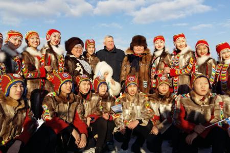 Лидер якутских коммунистов В.Н. Губарев поздравил представителей малочисленных народностей Севера с Международным днем коренных народов мира