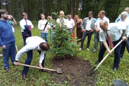 Г.А. Зюганов и А.Е. Клычков посетили природный музей–заповедник И.С. Тургенева «Спасское-Лутовиново»