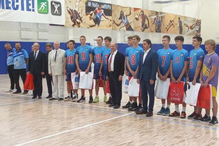 Г.А. Зюганов посетил турнир по волейболу в Орле
