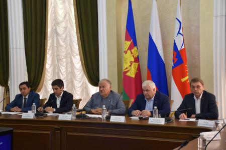 Казбек Тайсаев: «О вопросе российско-абхазских отношений и упрощения условий пересечения российско-абхазской государственной границы»