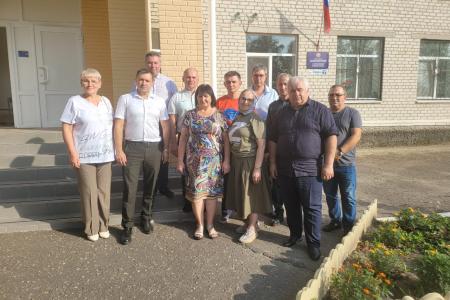 Делегация КПРФ во главе с Казбеком Тайсаевым находится с рабочим визитом на Донбассе