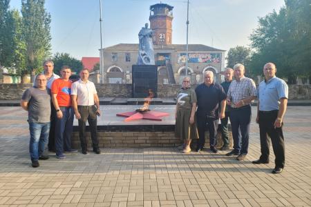 Делегация КПРФ во главе с Казбеком Тайсаевым находится с рабочим визитом на Донбассе