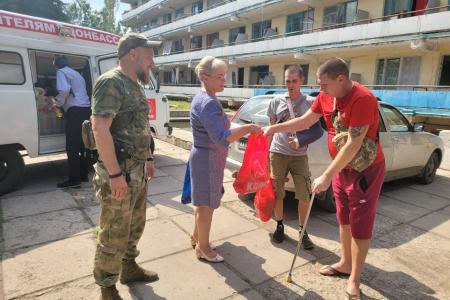 Делегация КПРФ во главе с Казбеком Тайсаевым находится с рабочим визитом на Донбассе