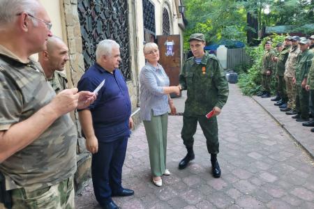 Рабочая поездка делегации КПРФ во главе с Казбеком Тайсаевым на Донбасс продолжается