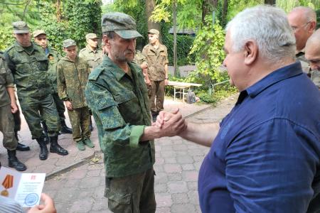 Рабочая поездка делегации КПРФ во главе с Казбеком Тайсаевым на Донбасс продолжается