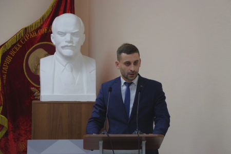 Секретарь ЦК КПРФ С.Э.Аниховский встретился с активом Хабаровской краевой организации