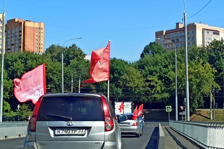 Во Владимире прошел автопробег в поддержку кандидата в губернаторы А.С. Сидорко