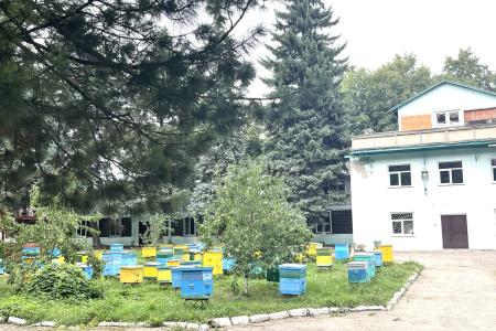 Олег Лебедев выступил на праздновании Медового Спаса в Федеральном научном центре пчеловодства