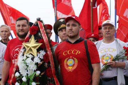 Краснодарский край. Коммунисты Кубани и Дона почтили память красных казаков-героев вблизи станицы Кущевской