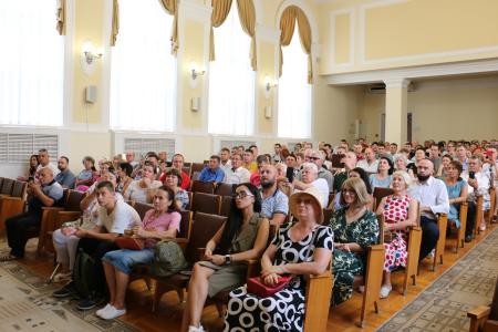 В Краснодаре прошла встреча блогера-коммуниста Николая Бондаренко с кубанским активом