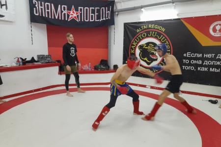 Алтайский край. В Барнауле прошел спортивный турнир "Знамя Победы"