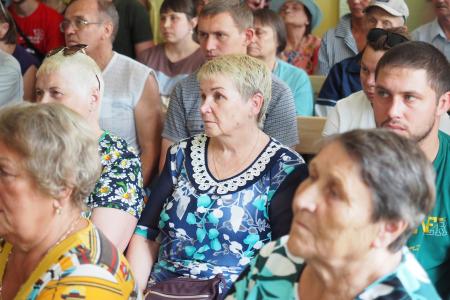Свердловская область. Александр Ивачёв совершил рабочую поездку в Красноуральск и встретился с жителями города