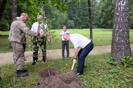 Г.А. Зюганов и А.Е. Клычков посетили природный музей–заповедник И.С. Тургенева «Спасское-Лутовиново»