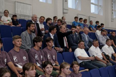 Г.А. Зюганов посетил турнир по волейболу в Орле