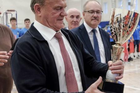 Г.А. Зюганов посетил турнир по волейболу в Орле