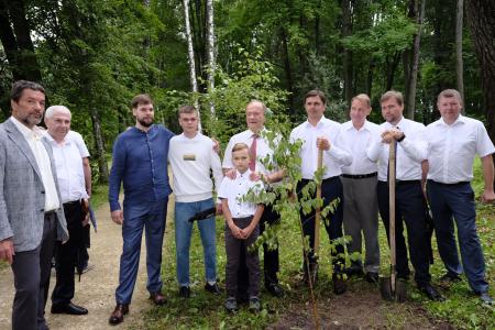 Г.А. Зюганов и А.Е. Клычков посетили природный музей–заповедник И.С. Тургенева «Спасское-Лутовиново»