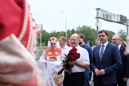 Г.А. Зюганов и А.Е. Клычков посетили природный музей–заповедник И.С. Тургенева «Спасское-Лутовиново»