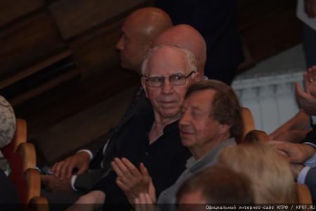 Г.А. Зюганов посетил торжественное собрание и концерт, посвященные 79-летней годовщине освобождения Орла