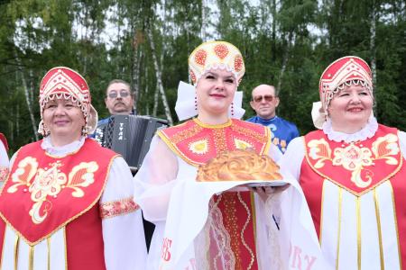 Г.А. Зюганов и А.Е. Клычков посетили природный музей–заповедник И.С. Тургенева «Спасское-Лутовиново»