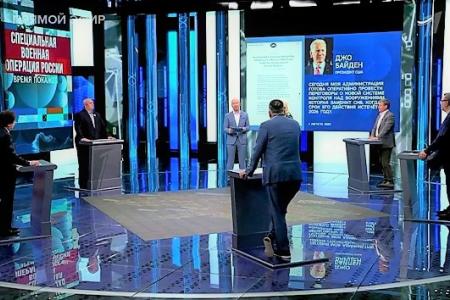 Дмитрий Новиков на Первом канале о неготовности США «воевать на два фронта», секрете армии Китая и Форуме марксистских партий мира