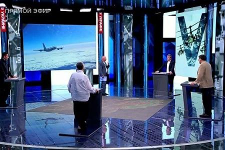 Дмитрий Новиков на Первом канале о необходимости твёрдых ответов на провокации, работе Ельцин-центра и примере Венесуэлы