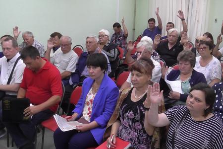 Репортаж с августовского пленума Саратовского областного отделения КПРФ