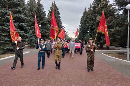 В Чувашии коммунисты в честь Победы над Японией возложили цветы к Вечному огню