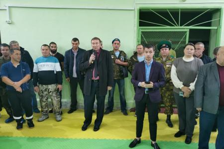 При поддержке руководителя фракции КПРФ в Мособлдуме Александра Наумова прошел спортивный турнир в Озерах