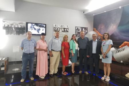 Московская область. Депутаты-коммунисты Мособлдумы Александр Наумов и Олег Емельянов посетили оборонное предприятие АО НПП «Звезда» в Томилино