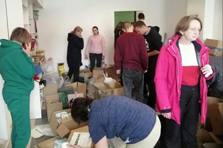 Новгородская область. Письма на фронт и гуманитарная помощь мобилизованным воинам