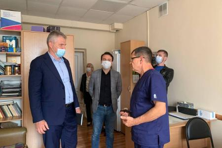 Депутат Госдумы Алексей Куринный встретился с владимирскими врачами
