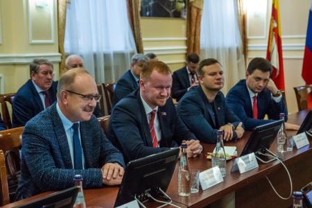 Воронеж. Участники Семинара-совещания руководителей и партактива КПРФ посетили авиазавод