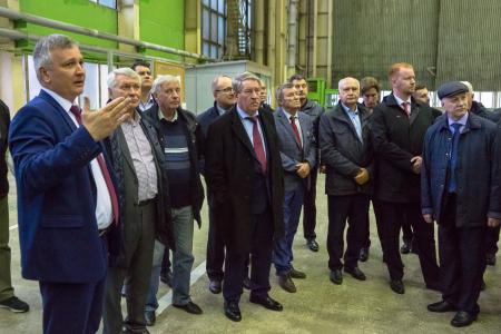 Под красным знаменем Победы победим вновь. В Воронеже стартовал семинар-совещание актива КПРФ ЦФО