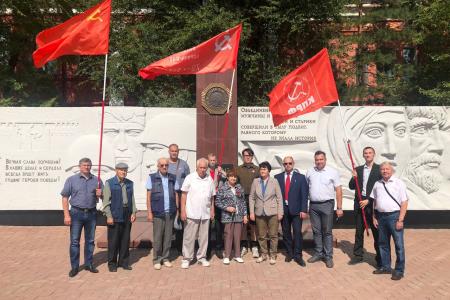 Коммунисты Приамурья провели торжественные мероприятия в честь дальневосточного Дня Победы