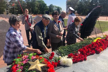 Коммунисты Приамурья провели торжественные мероприятия в честь дальневосточного Дня Победы