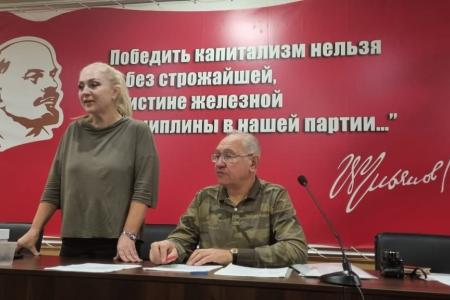 Первый секретарь Ямало-Ненецкого окружного отделения КПРФ Елена Кукушкина о своей рабочей поездке  в Донецкую Народную Республику