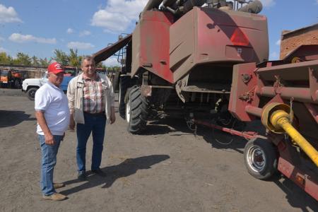 Депутат-коммунист Госдумы Ренат Сулейманов посетил с рабочим визитом Краснозерский район Новосибирской области