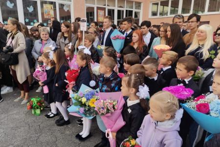 Депутат КПРФ Алексей Лебедев поздравил туляков с Днем знаний