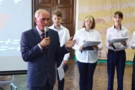 Коммунисты поздравили рязанцев с Днём знаний