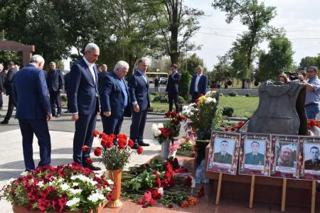 Казбек Тайсаев принял участием в вахте памяти по жертвам Беслана в Северной Осетии