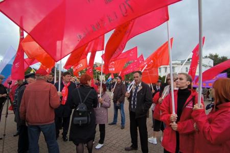 Лидер ставропольских коммунистов Виктор Гончаров: В результатах референдумов не сомневаются даже на Западе!