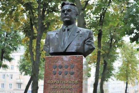 Под красным знаменем Победы победим вновь. В Воронеже стартовал семинар-совещание актива КПРФ ЦФО