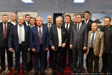 Г.А. Зюганов выступил на открывшейся в Госдуме фотовыставке, посвященной освоению Арктики