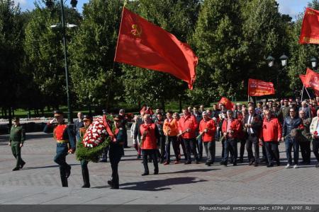 И на Тихом океане свой закончили поход…